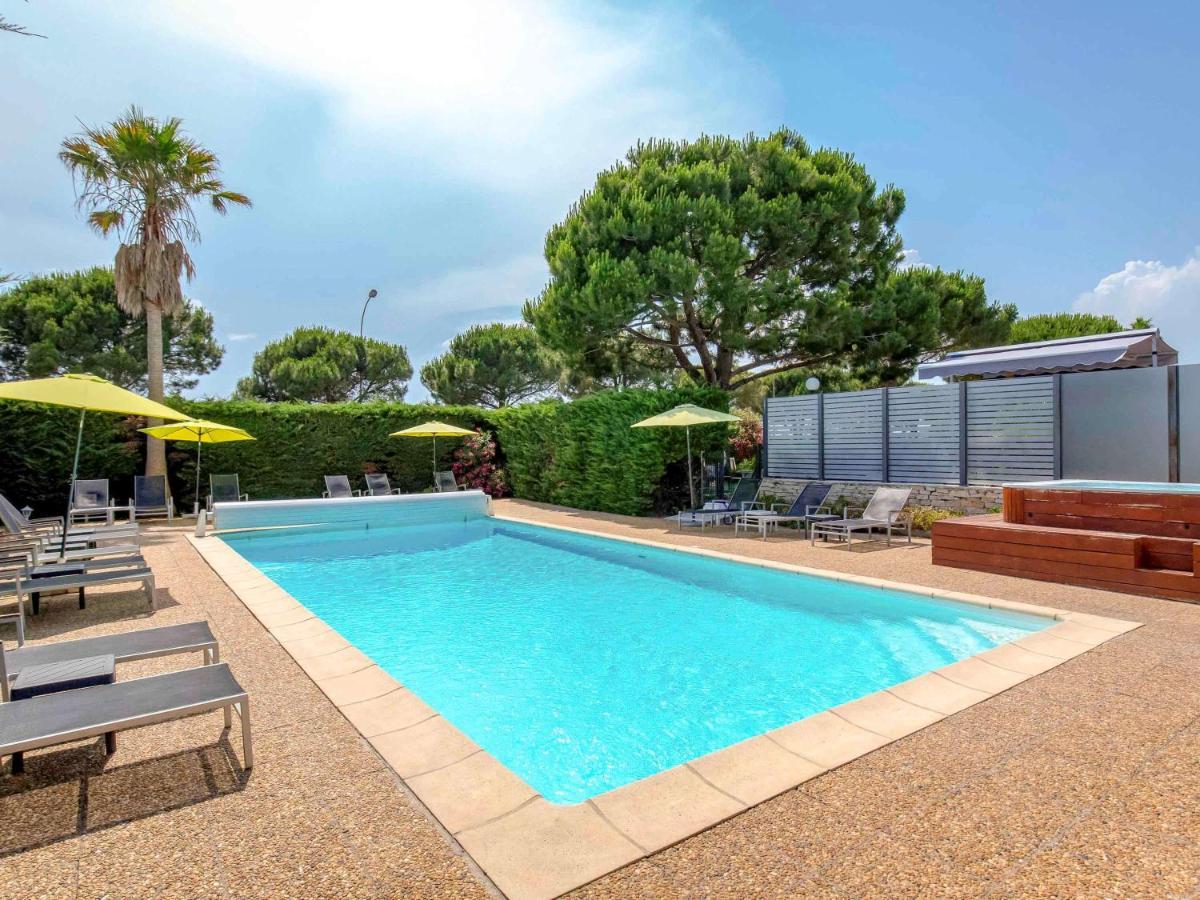 Ibis Styles Frejus St Raphael Hotel Exterior photo