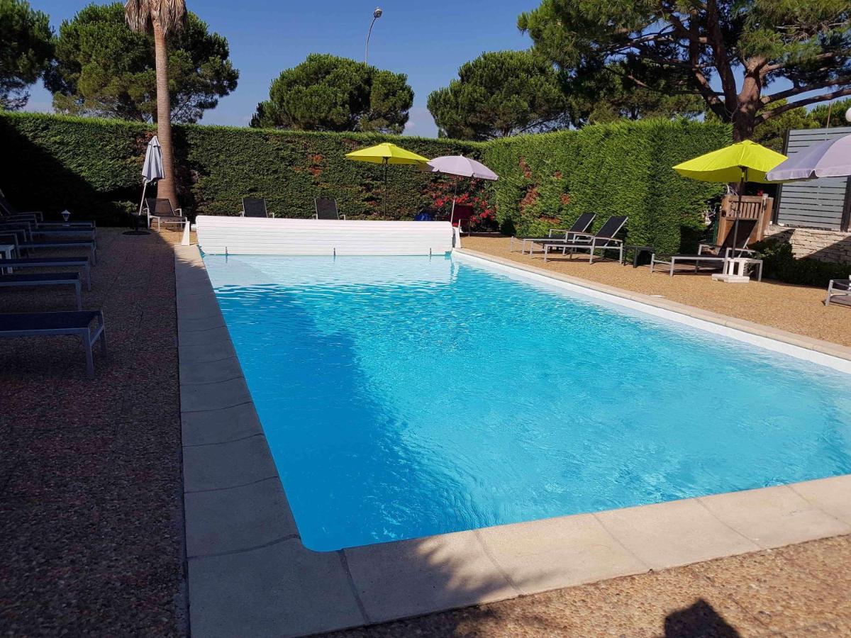 Ibis Styles Frejus St Raphael Hotel Exterior photo